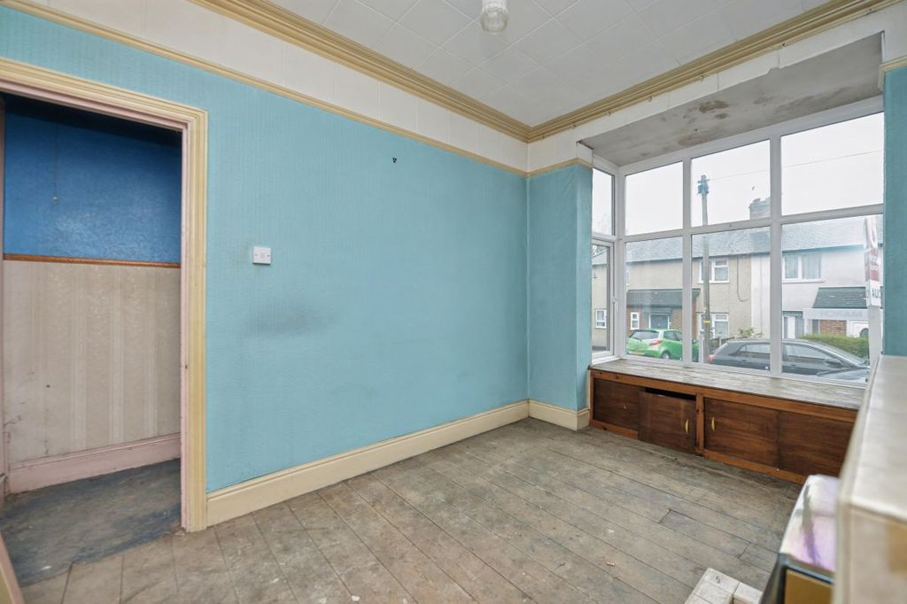 Property photo 2 of 10 Image 2