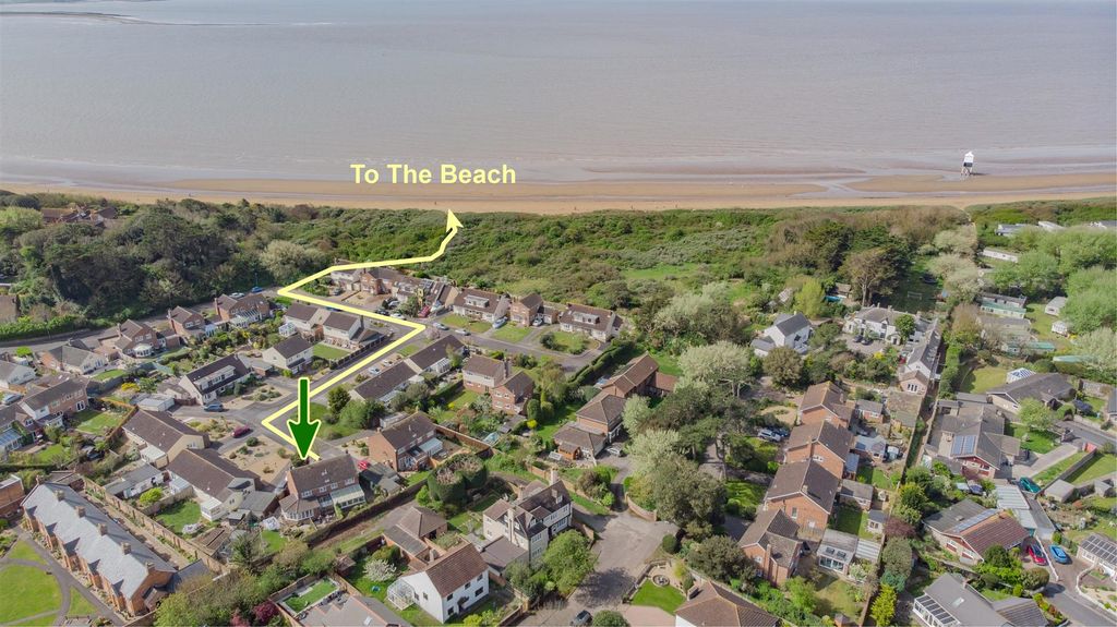 Property photo 2 of 35