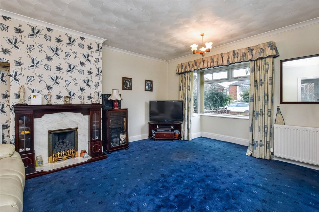 Property photo 2 of 21 Picture No. 09