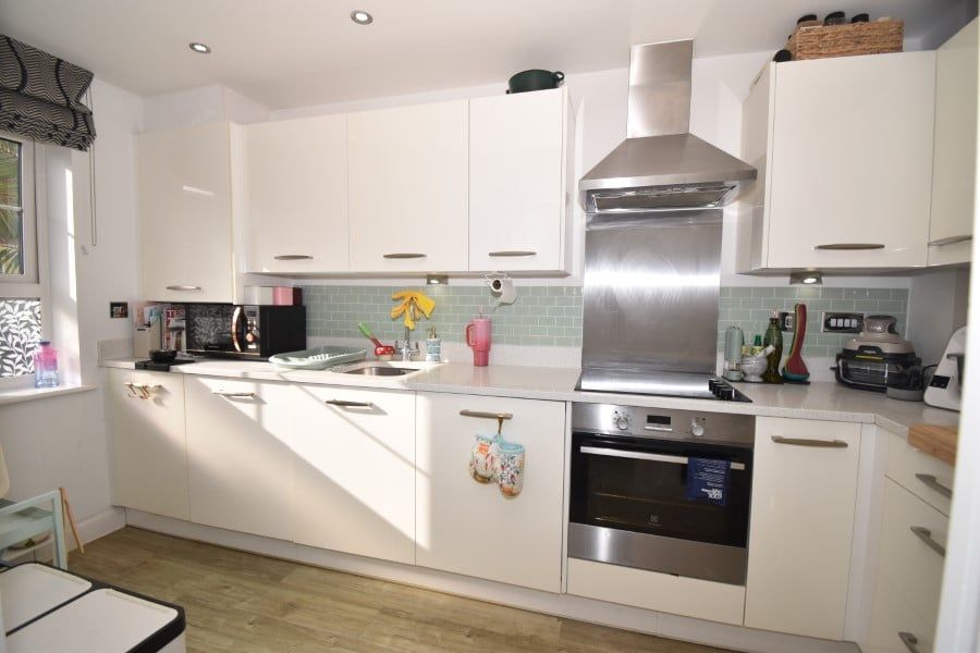 Property photo 3 of 14