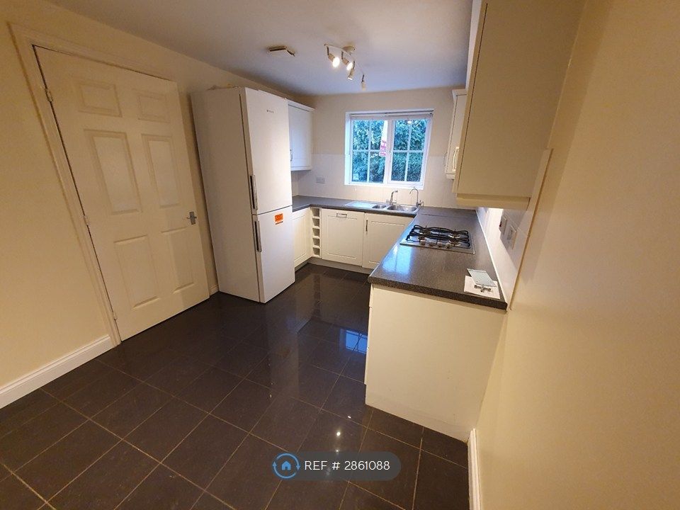 Property photo 3 of 14 Kitchen / Diner