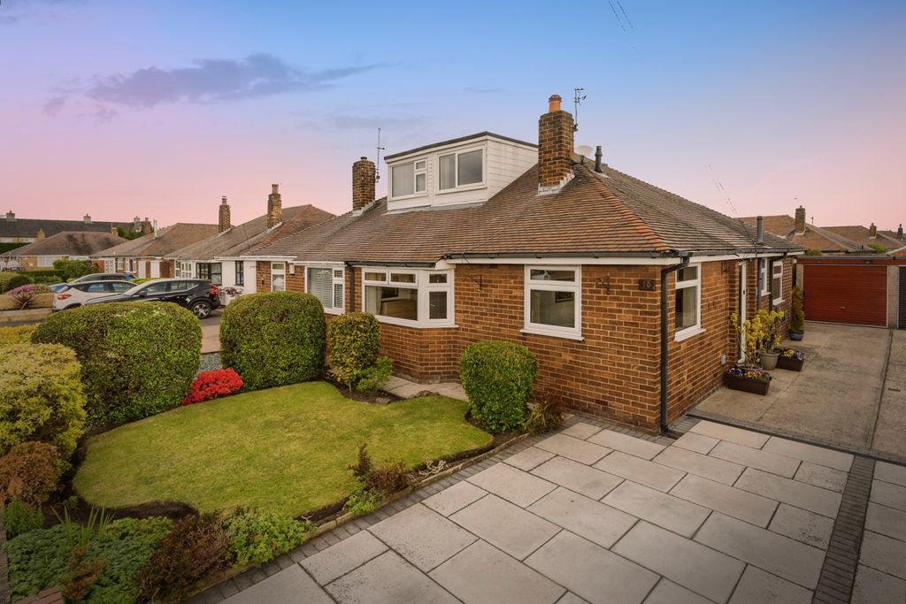 Property photo 1 of 19 Pbox-Img.Jpg
