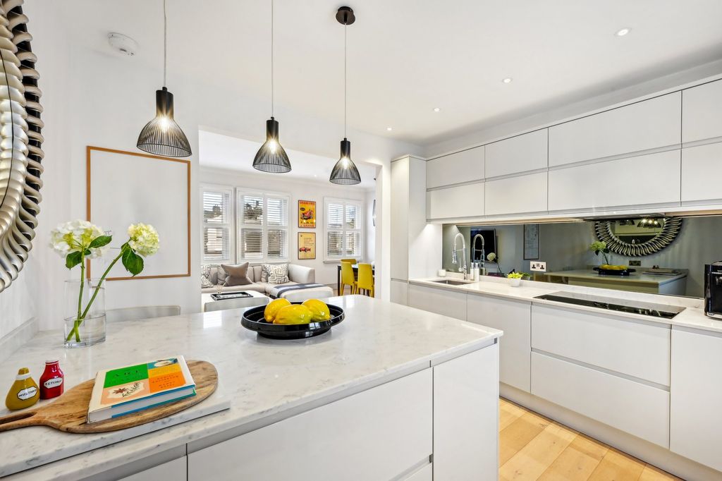 Property photo 1 of 13 Kitchen