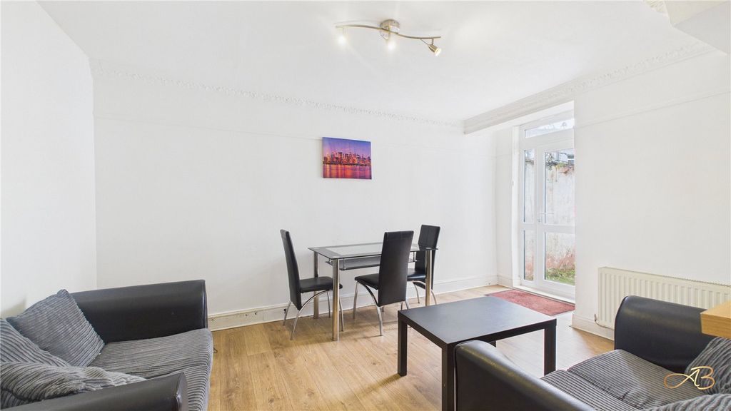 Property photo 3 of 4 Picture No. 07