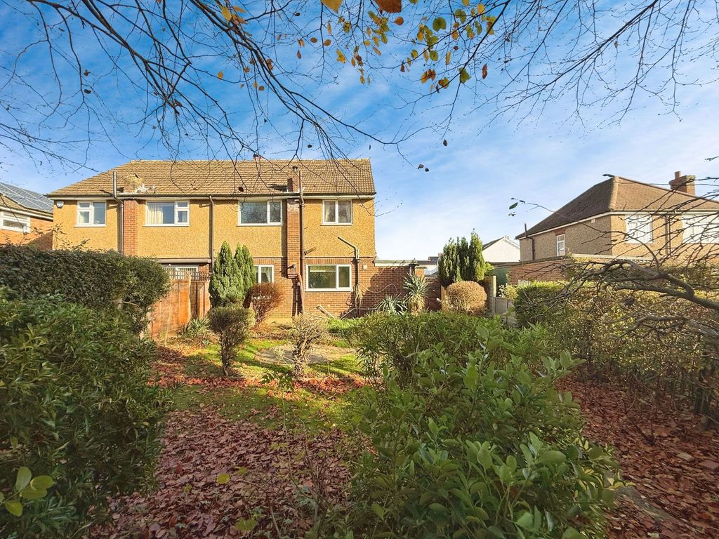 Property photo 3 of 20