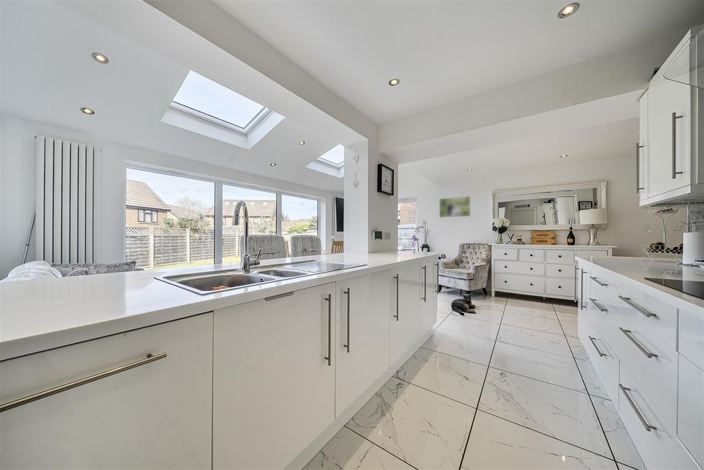 Property photo 3 of 27 1431025 (5).Jpg