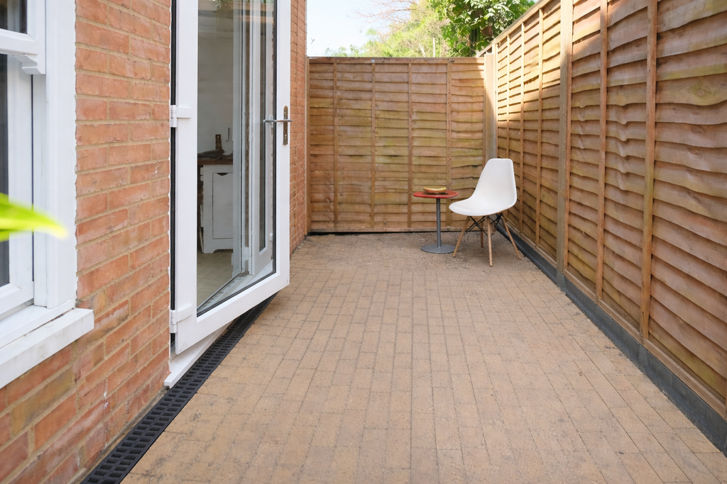 Property photo 3 of 6