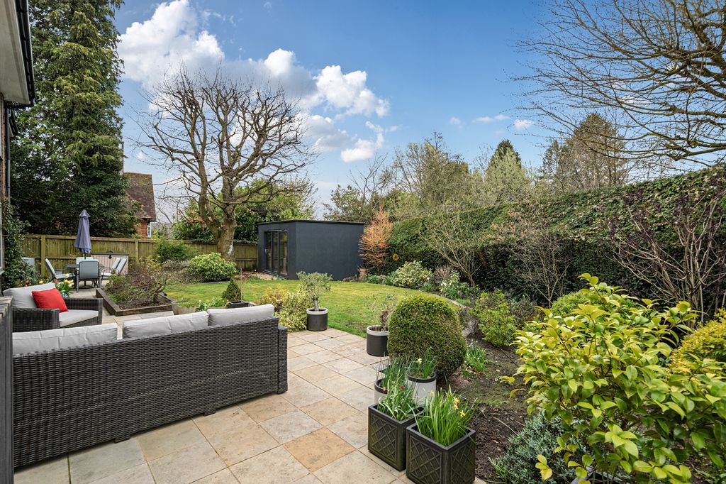 Property photo 3 of 22