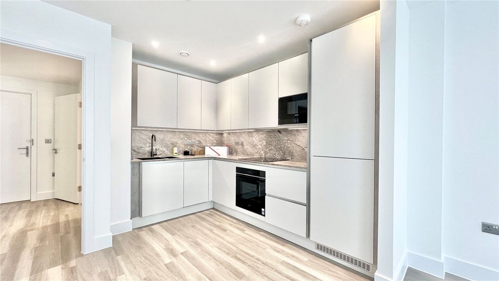 Property photo 3 of 14 Picture No. 09