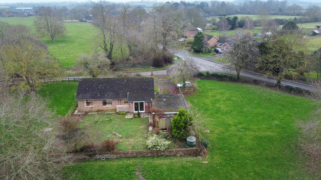 Property photo 2 of 24