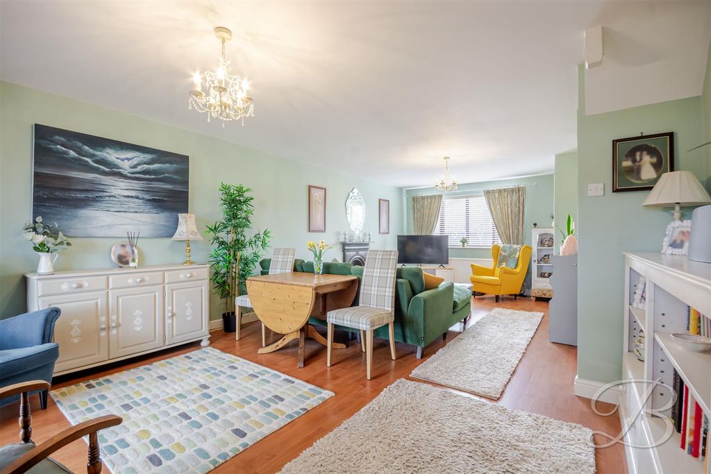 Property photo 3 of 32 Ccltd-17.Jpg