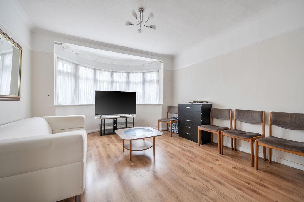 Property photo 2 of 18 Photo 15