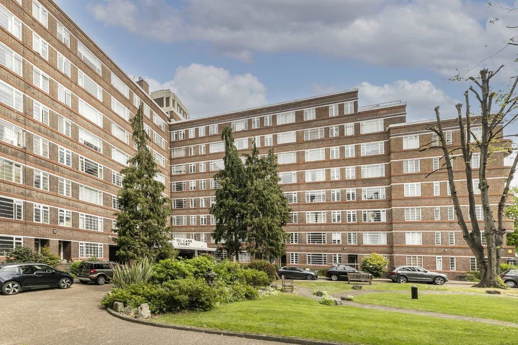 Property photo 1 of 3