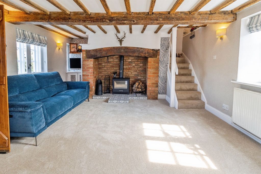 Property photo 2 of 17