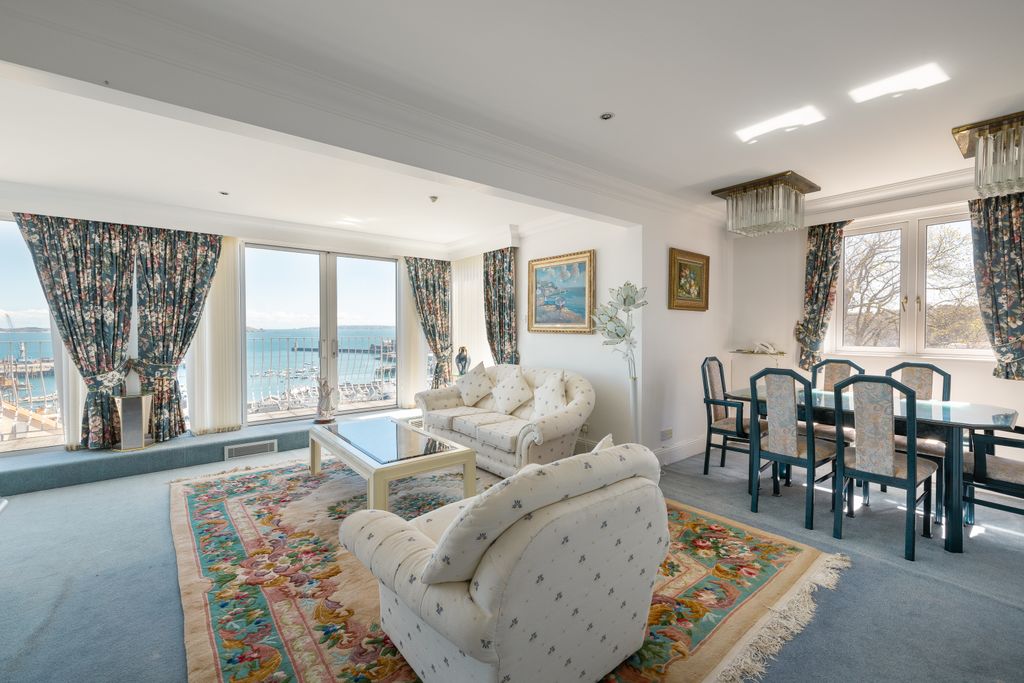 Additional image 12 of 4 bed detached house for saleClifton, St. Peter Port, Guernsey GY1