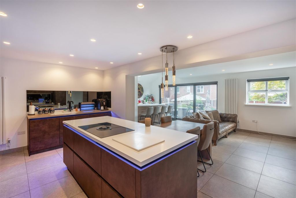 Property photo 2 of 18 _A7R1243-Hdr.Jpg