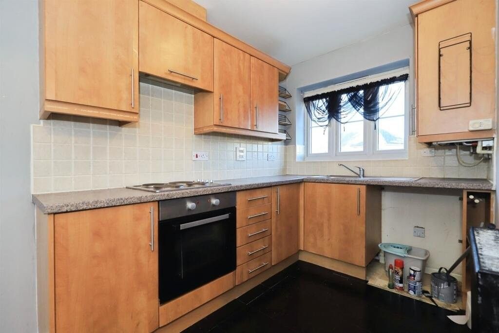 Property photo 3 of 9