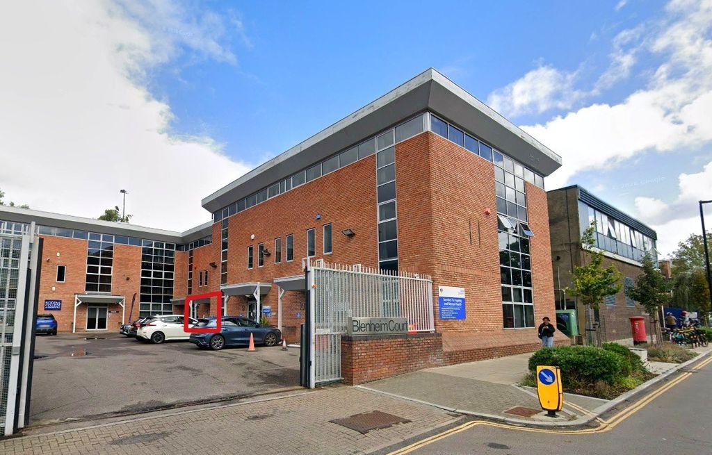 Property photo 2 of 7