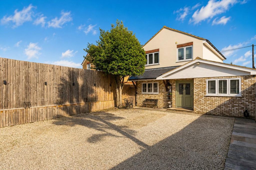 Property photo 1 of 25 11111111.Jpg