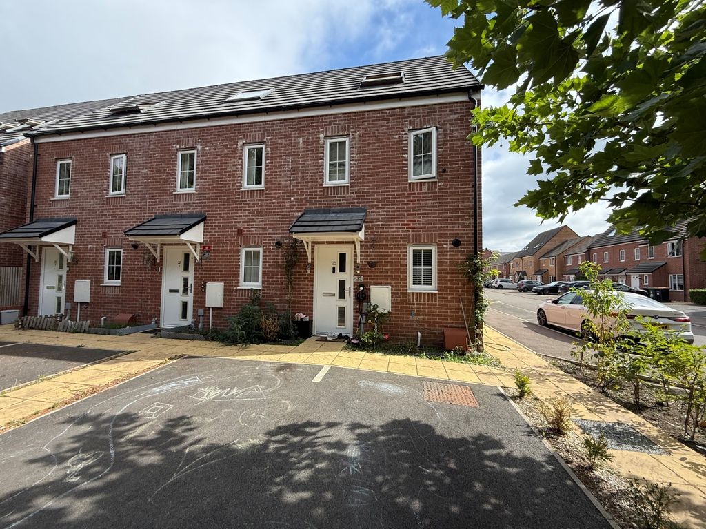 Property photo 1 of 12 4445292