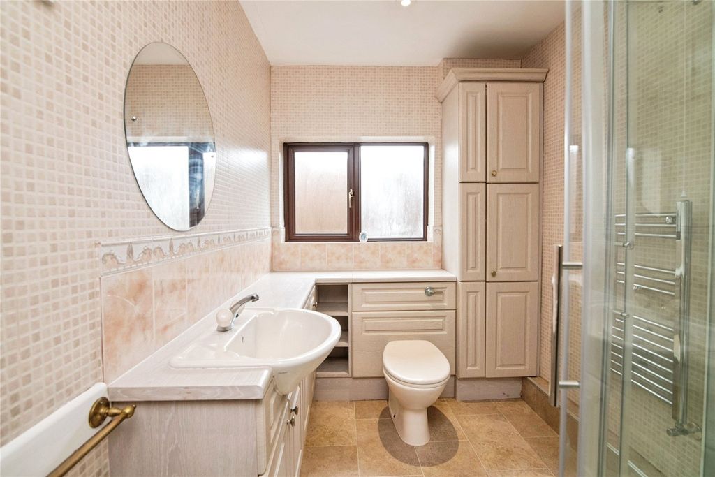 Property photo 3 of 20 Picture No. 15