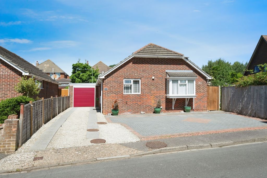 Property photo 1 of 16