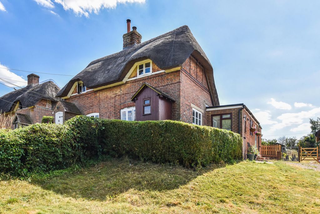 Property photo 2 of 20