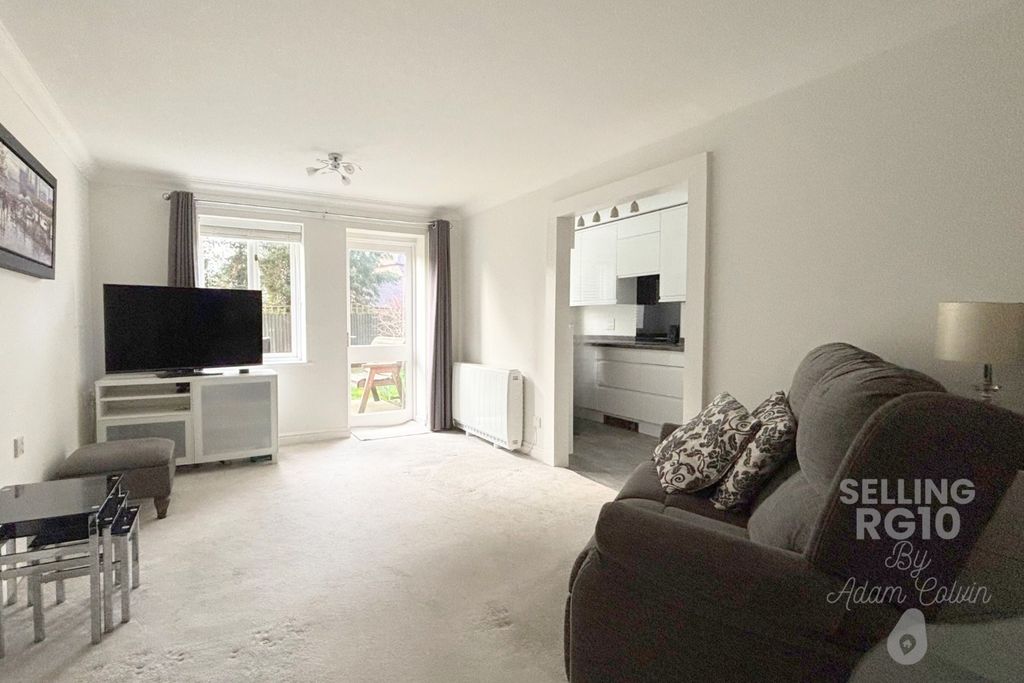 Property photo 3 of 13 4699367