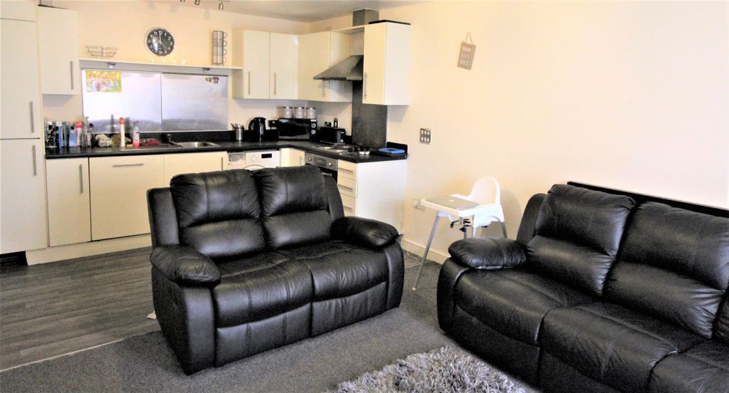 Property photo 3 of 6