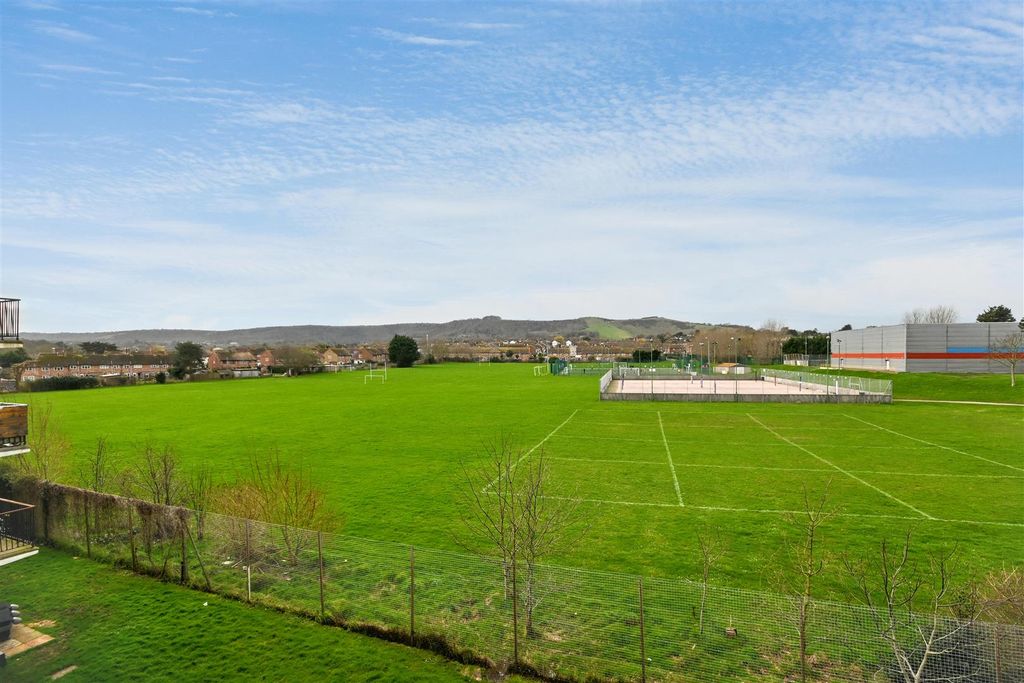 Property photo 2 of 15 Dsc_3899.Jpg