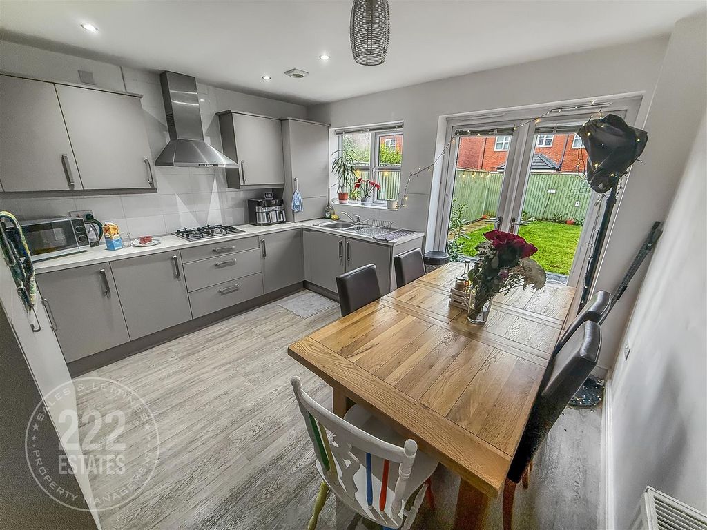 Property photo 3 of 11 Img_2716.Jpg