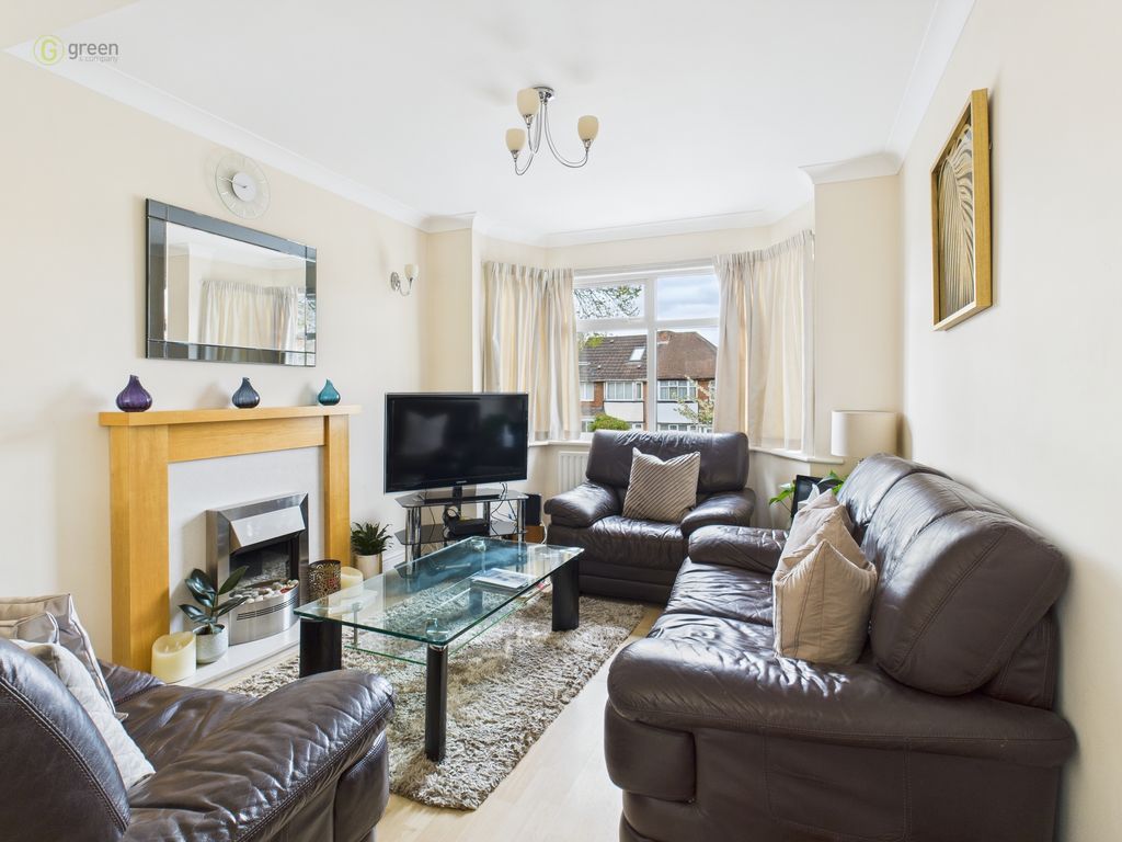 Property photo 3 of 24