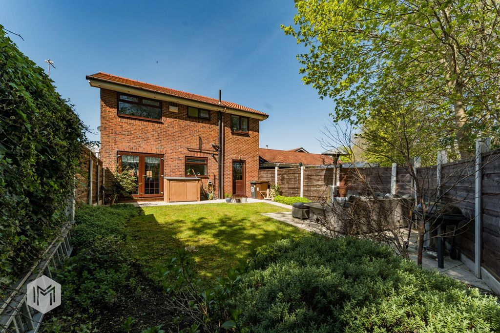 4 bed link detached house for saleRiverbank Drive, Bury BL8