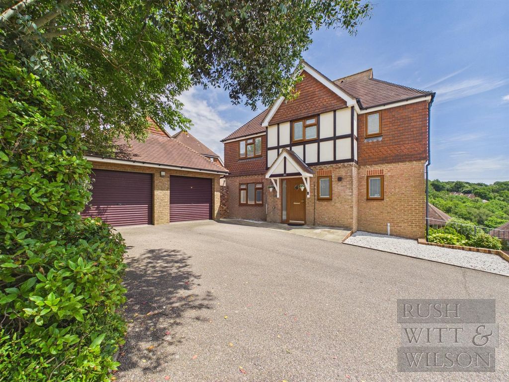 Property photo 1 of 36