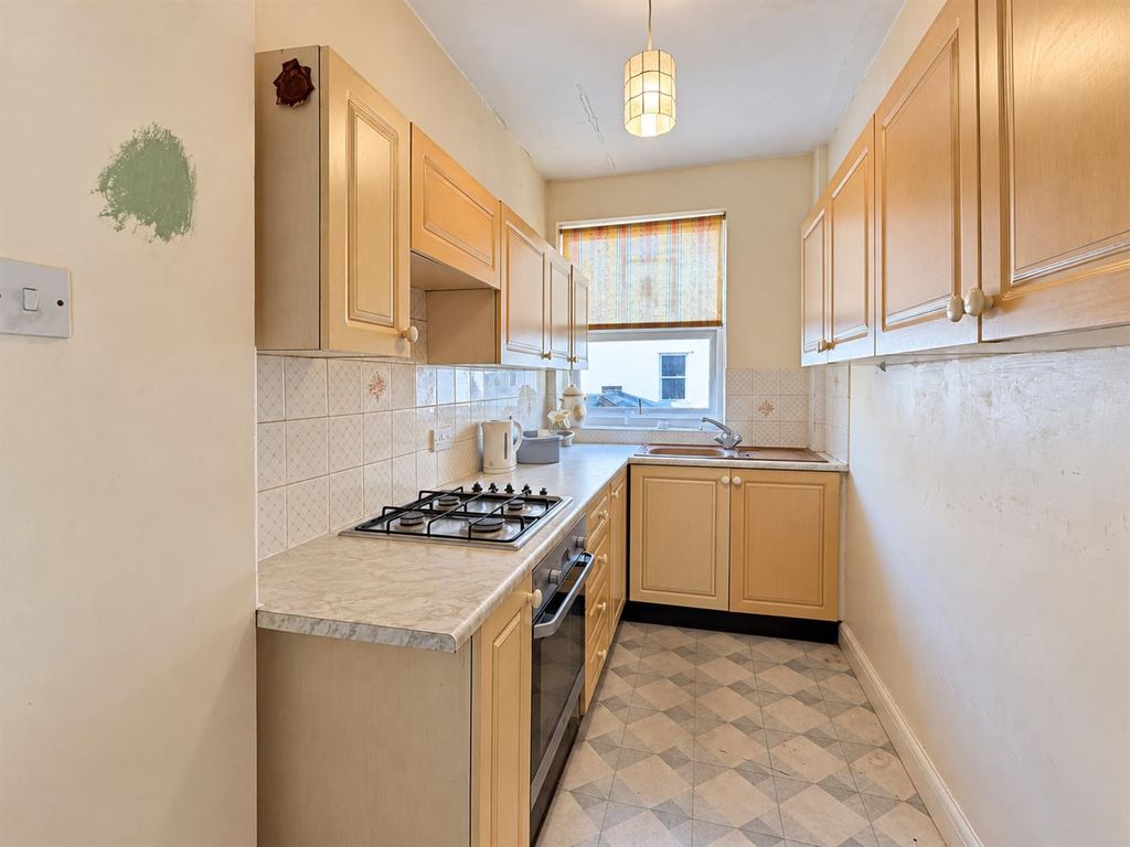 Property photo 3 of 8 E72F3Aee-Af57-41BA-Bdb8-D85F5537Fd98.Png