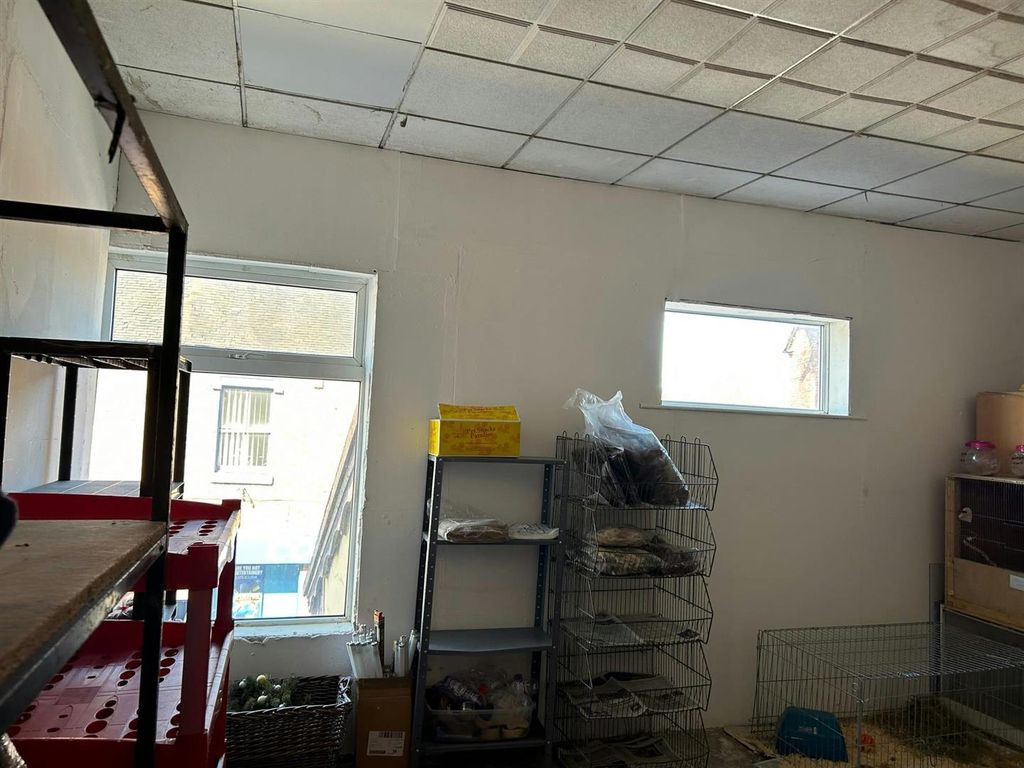 Property photo 3 of 8 1.Jpg