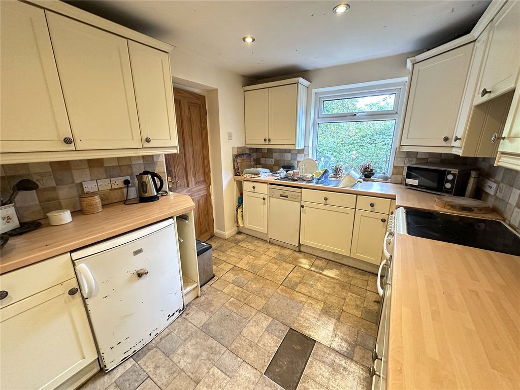 Property photo 2 of 10 Picture No. 06