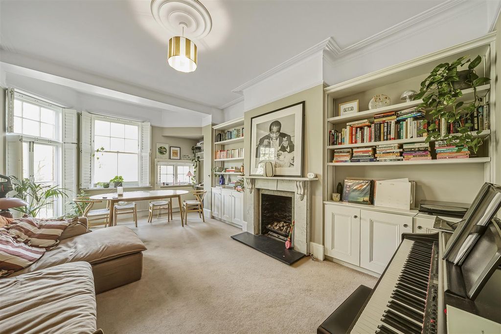 Property photo 1 of 12 Eden_Harper_Primrose_Mansions__Prince_Of_Wales_Dri