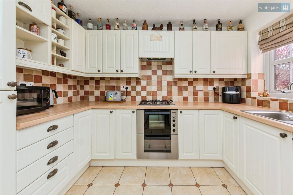 Property photo 3 of 19 Picture No. 03