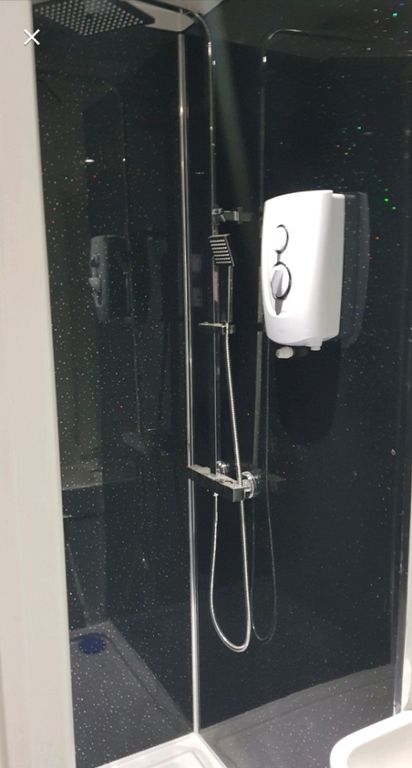 Property photo 1 of 6 Cover