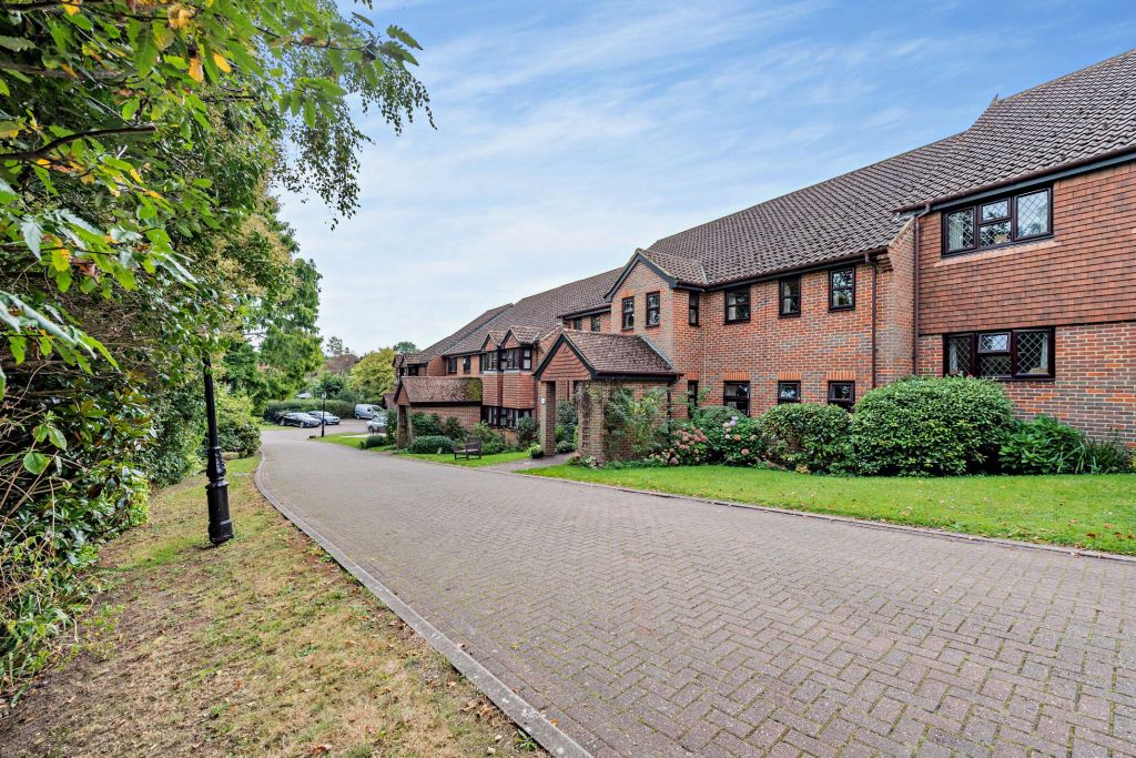 Property photo 2 of 10