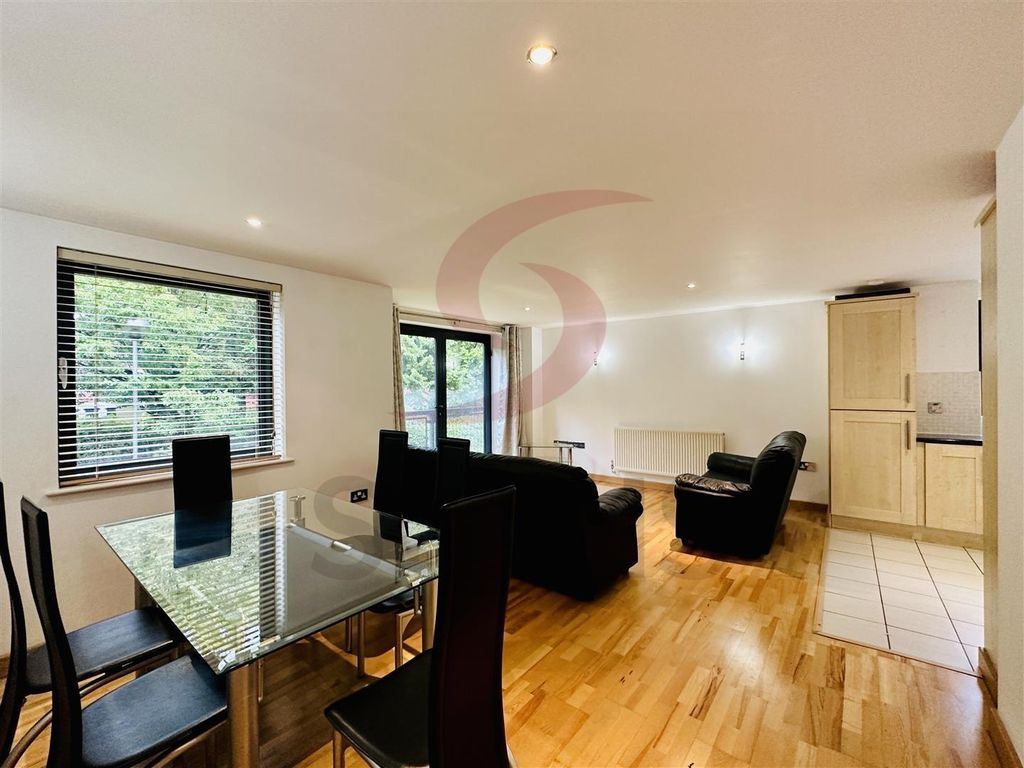 Property photo 3 of 13 Open Plan Lounge And Diner 2