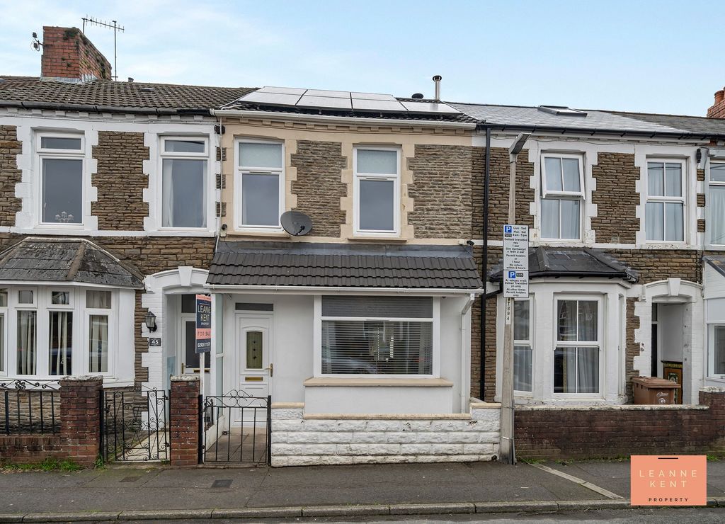 Property photo 1 of 37
