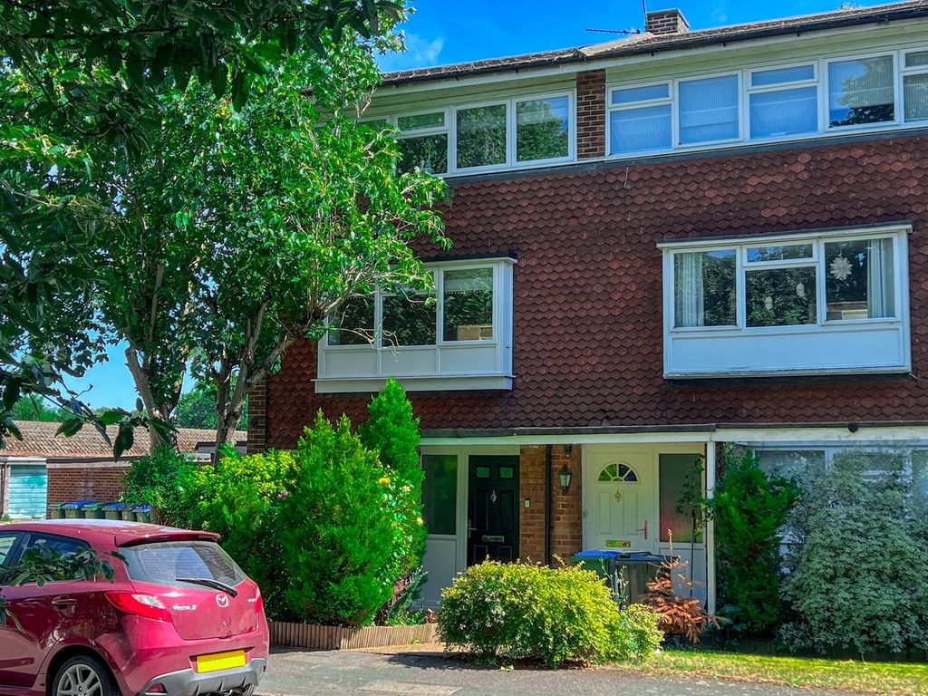 Property photo 1 of 28