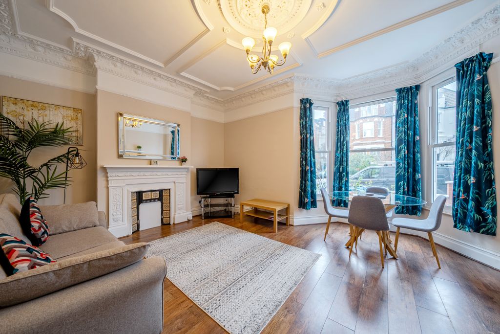 Property photo 2 of 9 Living Room