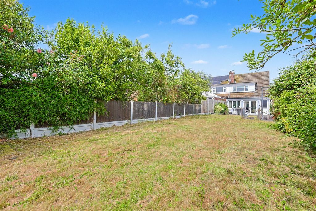 Property photo 2 of 15