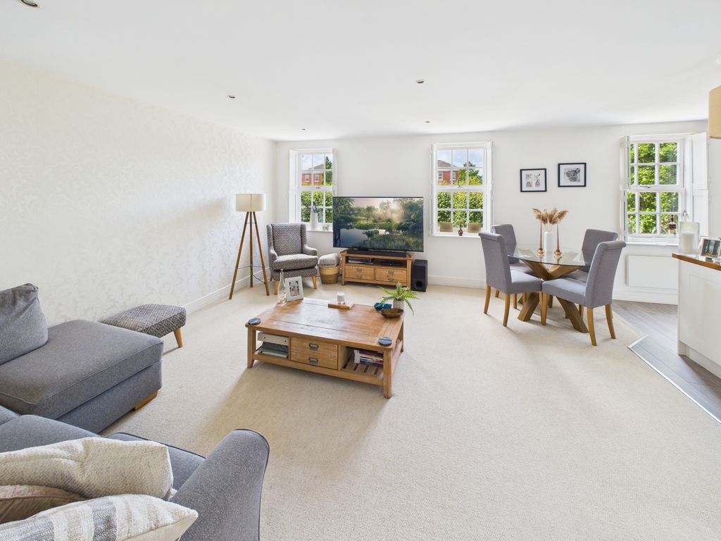 Property photo 3 of 15 Gallery