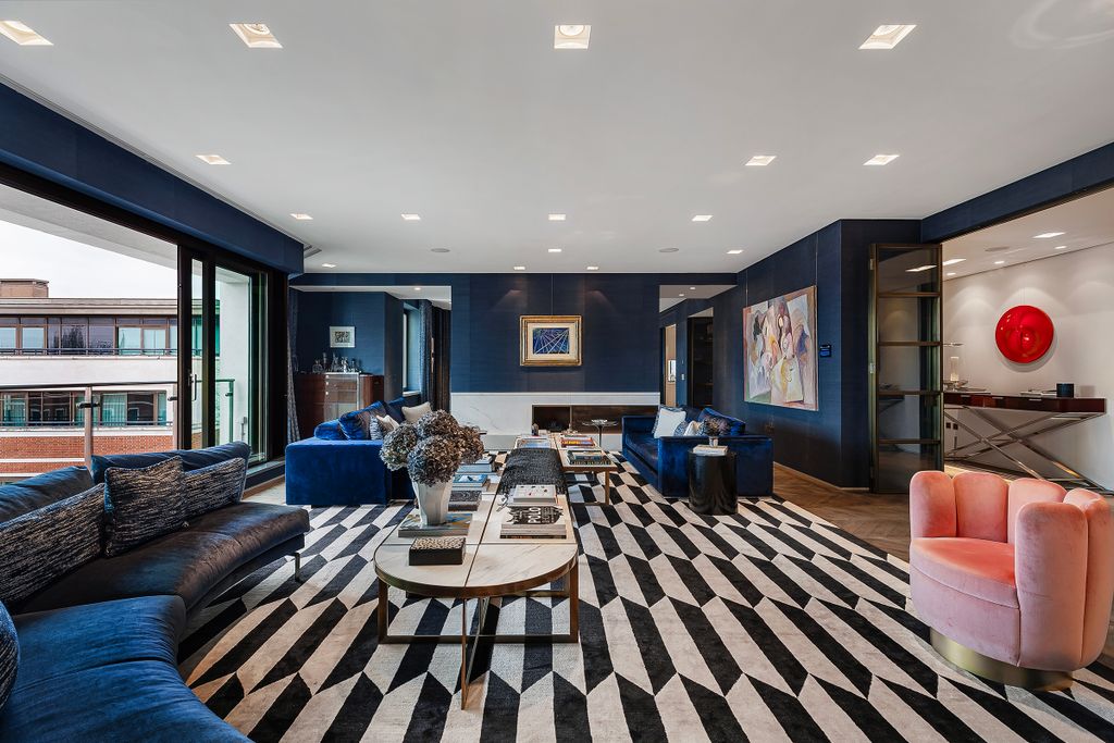 Property photo 1 of 28