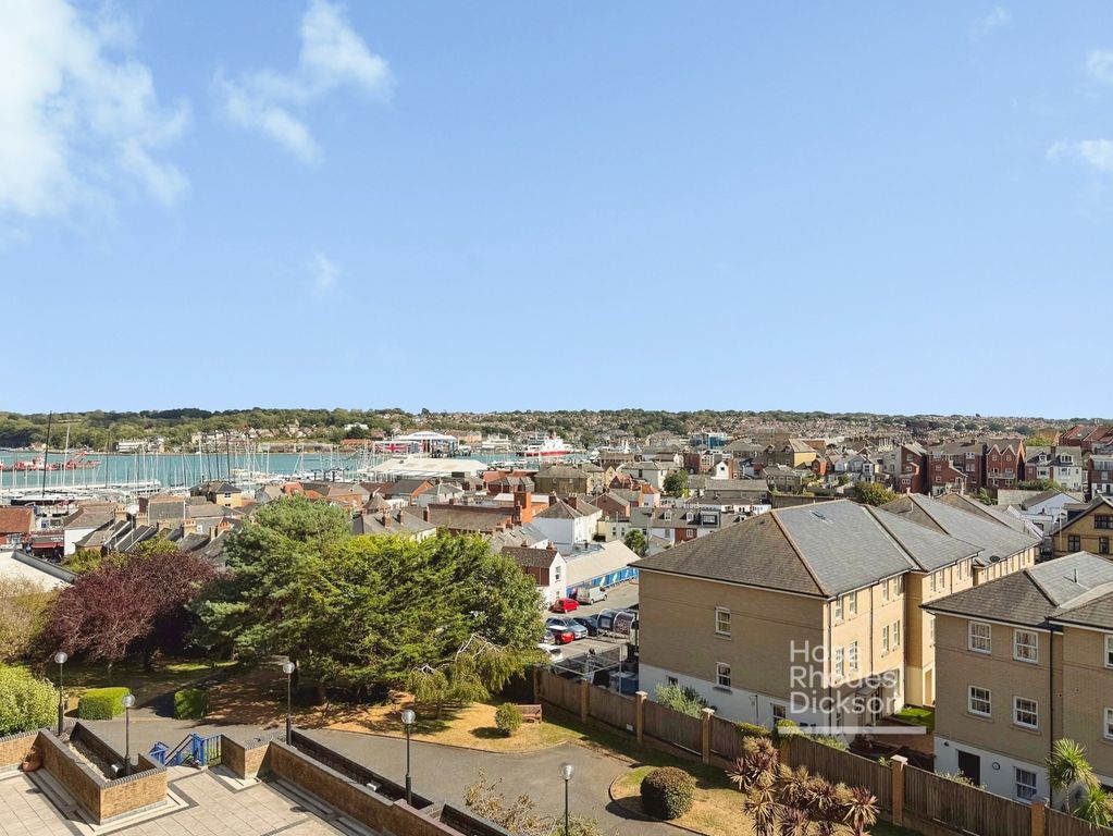Property photo 3 of 14 Pbox-Img.Jpg