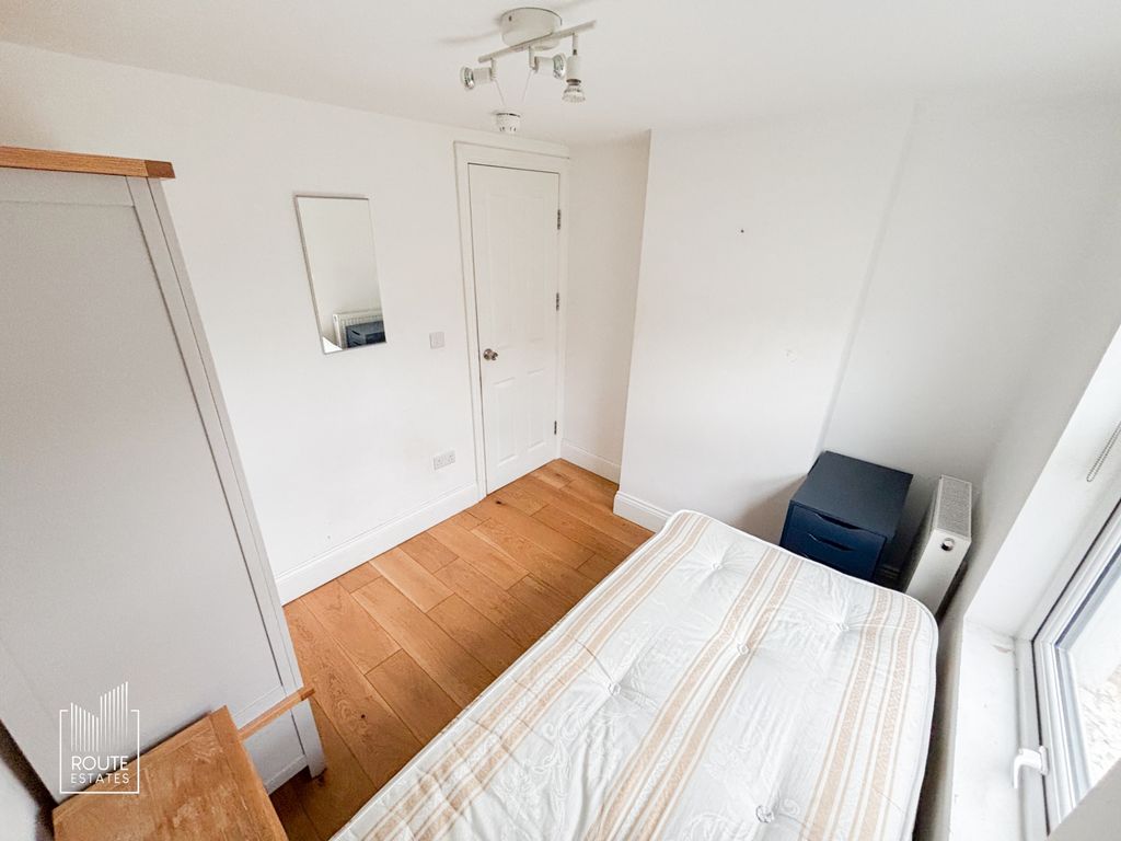 Property photo 2 of 10 Photo 9